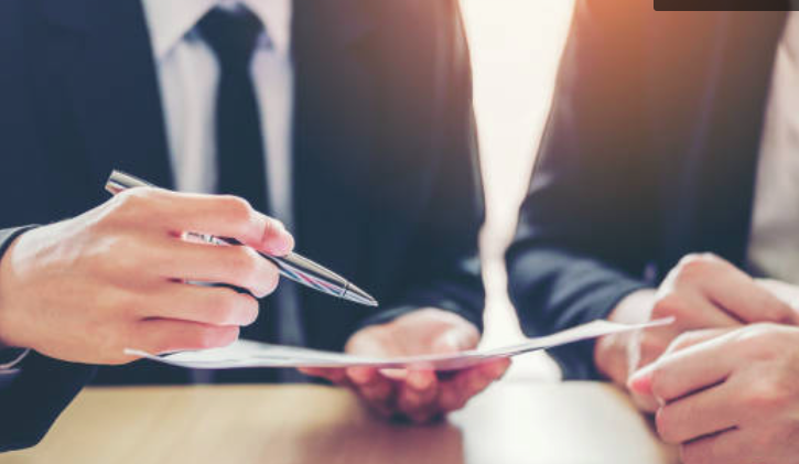 ¿Cuál es la fecha límite para contratar Auditoría Externa?